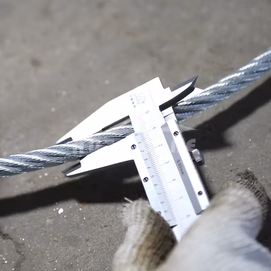 Китайская фабрика прецизионного индивидуального автомобильного подъемника Автоматический гидравлический автомобильный подъемник с грузоподъемностью 4000 кг/4,5 тонны со свободным полом двухстоечный подъемник с CE